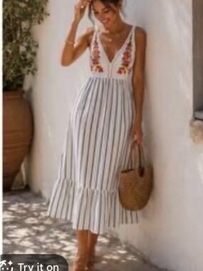 MELLODAY embroidered maxi (NWOT)